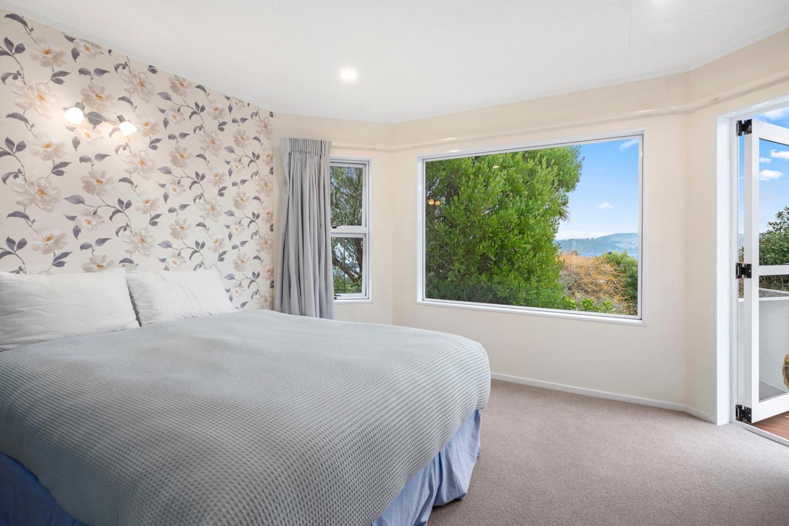 The White House - Taupo Holiday Home Bagian luar foto